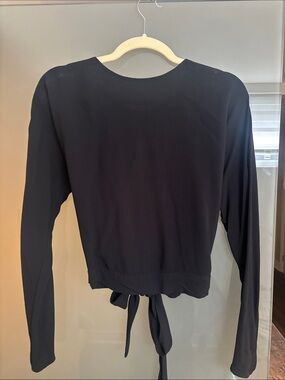 Wilfred Black Long-Sleeve Tie-Back Top